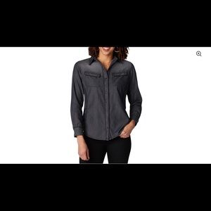 Lee off black button down shirt